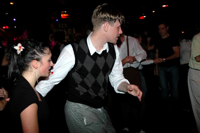 min 2007 11 10 fous swing 322
